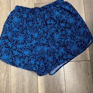 Brooks 🏃‍♀️ shorts size Medium